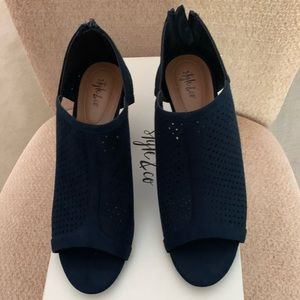 Navy blue faux suede open-toe dress sandals - NEW